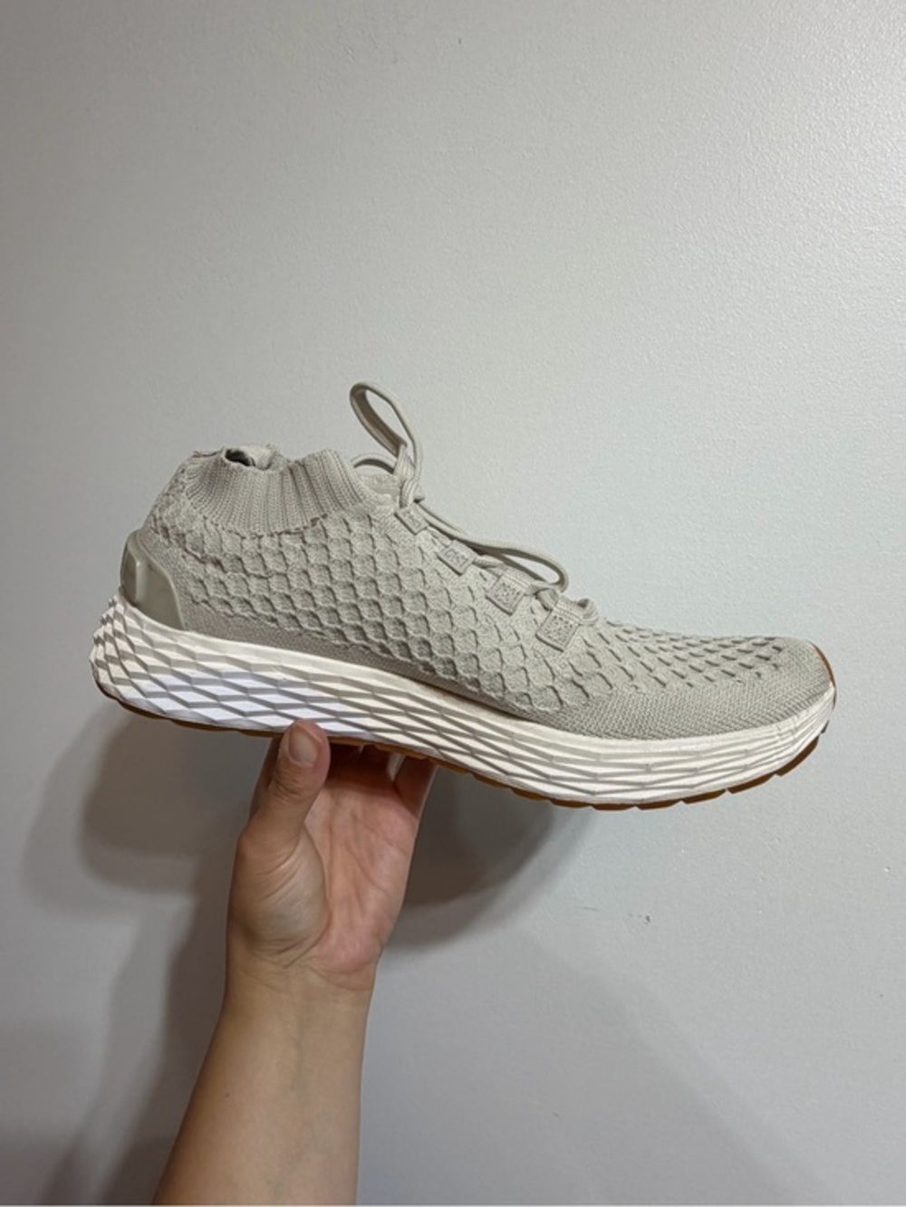 NOBULL Knit Runner Sneaker Oatmeal Beige Women’s Size 9.5 / Men’s 8